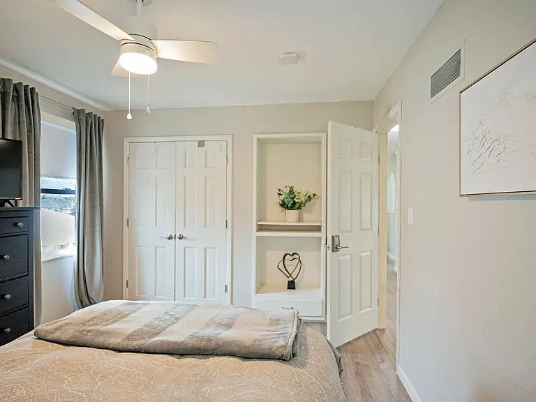 413 SE Lana Ct — Photo 21
