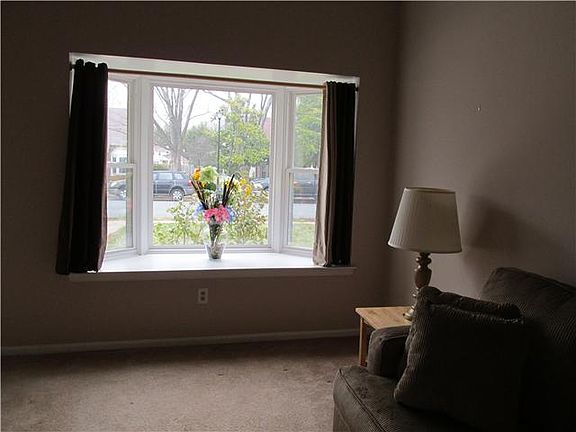 Living Room Bay Window