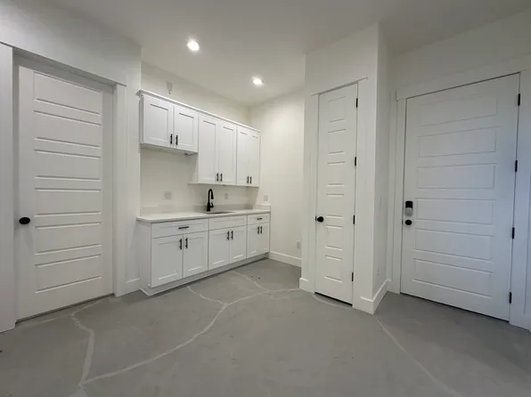 828 E Logan Ave #I, Salt Lake City, UT 84105