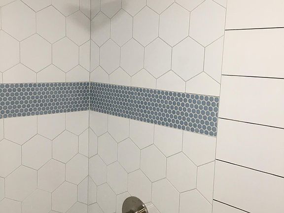 Middle Bathroom