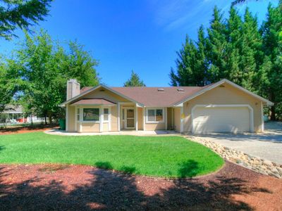 17908 Lake Forest Dr, Penn Valley, CA, 95946