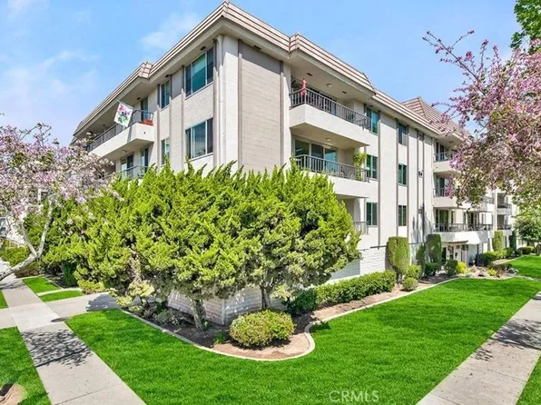 2121 E 1st St Unit 302, Long Beach, CA 90803