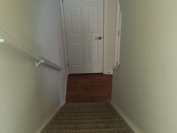 3rd image of 1631 Club Trail Dr