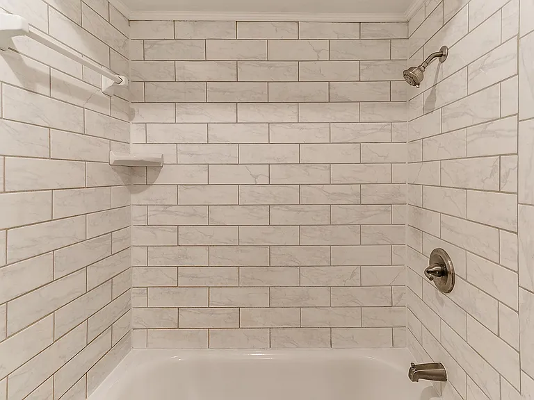 Master Tub