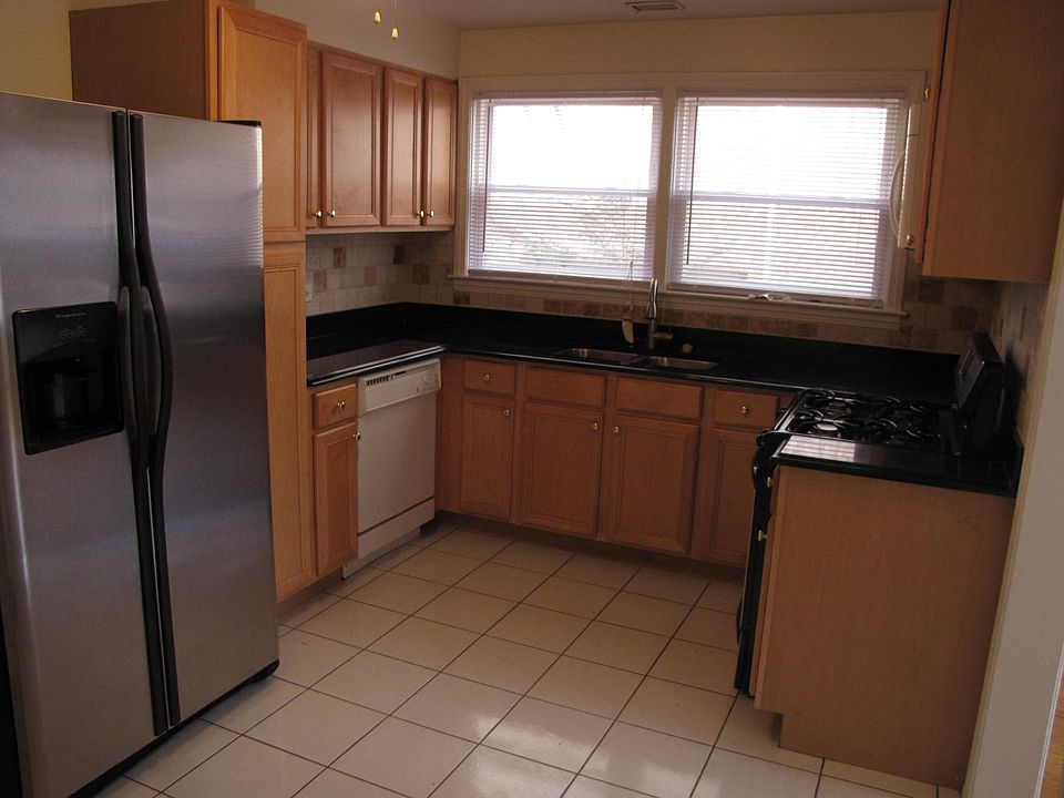 1st image of 8134 Knox Ave #1S