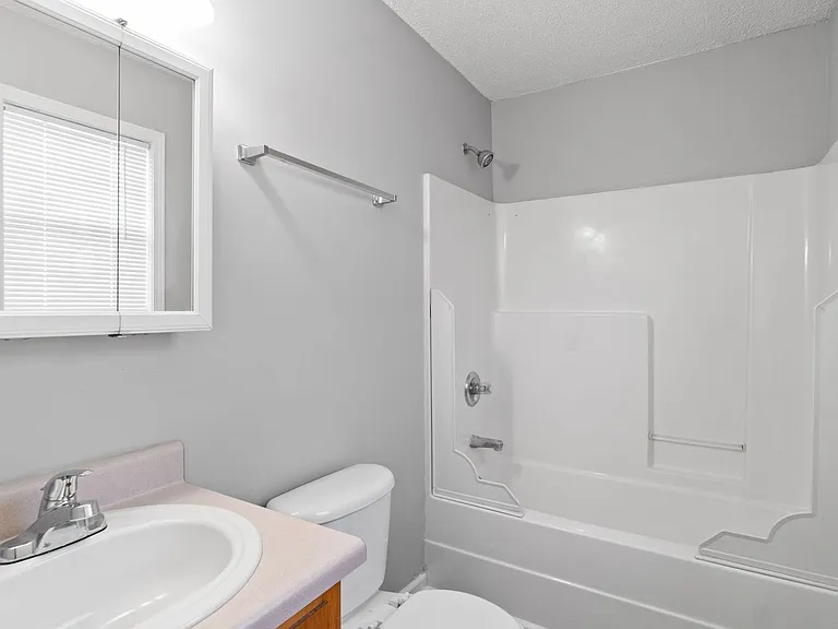 1106 Keith Ave — Photo 16