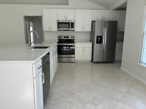7115 Gray Shadow St, Orlando, FL 32818