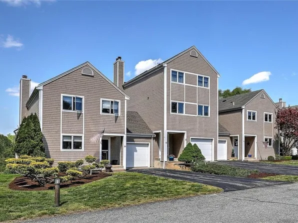 18 Palmer Cir #2832L, Hope Valley, RI 02832