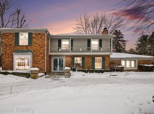 3872 Peabody Dr, Bloomfield Hills, MI