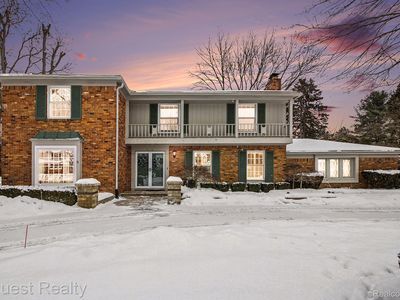 3872 Peabody Dr, Bloomfield Hills, MI, 48302