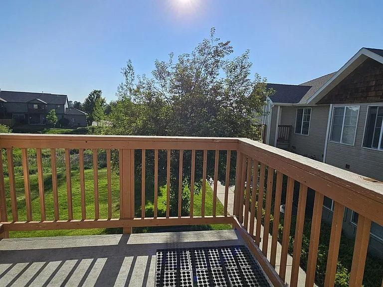 835 Forestglen Dr #6H — Photo 9