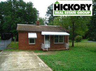 233 32nd Street Pl SW, Hickory, NC 28602