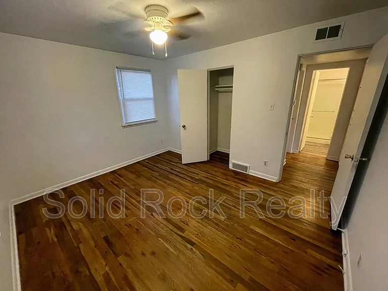 513 W Uintah St #1 — Photo 11