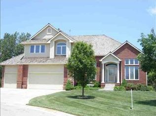 8622 W Meadow Pass Ct, Wichita, KS 67205