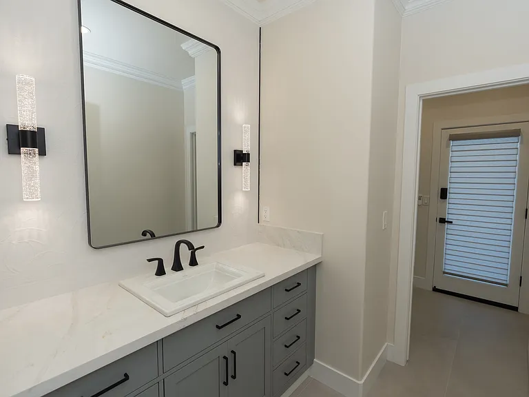 2589 W Lake Van Ness Cir — Photo 21