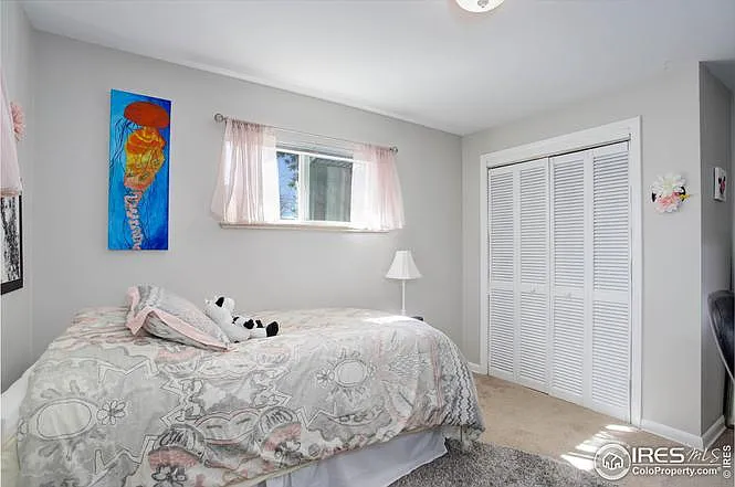 690 W Elmhurst Pl — Photo 22
