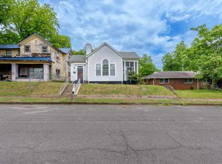 1104 Nashville Ave, Sheffield, AL 35660