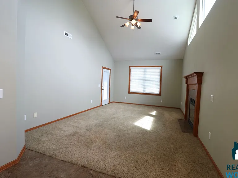 5404 Folkways Pl — Photo 2