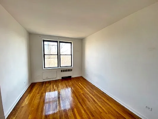 Rented by Rachel Realty | media 14