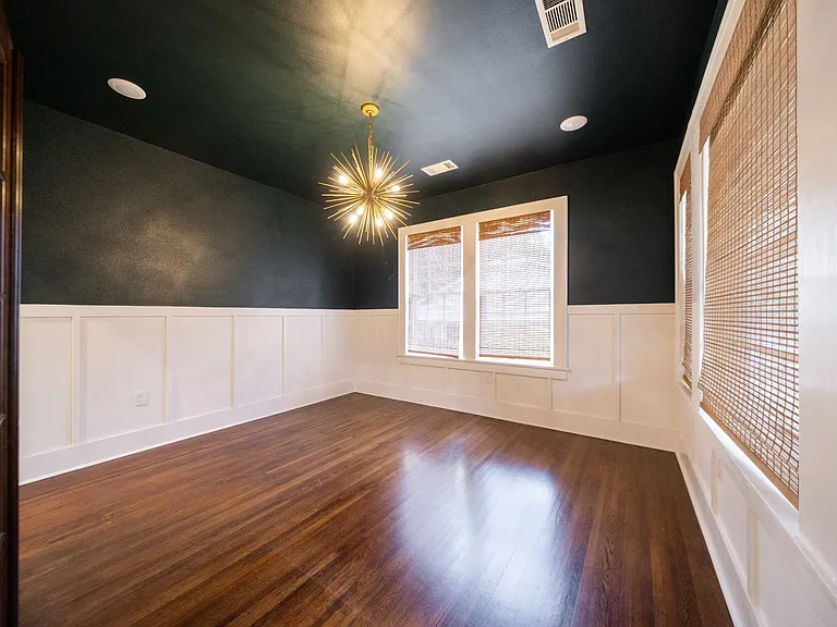 1431 Skyline Dr N — Photo 11
