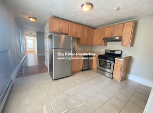 2 Brookdale St #2R, Roslindale, MA 02131