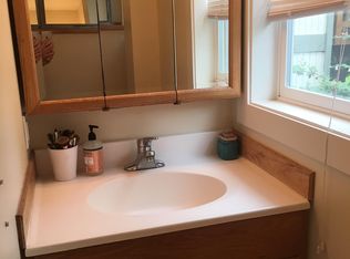 6737 16th Ave NW APT 1, Seattle, WA 98117