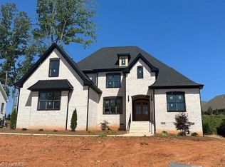 1254 Lochshire Dr, Burlington, NC 27215