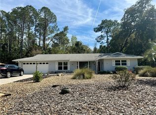 27 Sycamore Cir, Homosassa, FL 34446