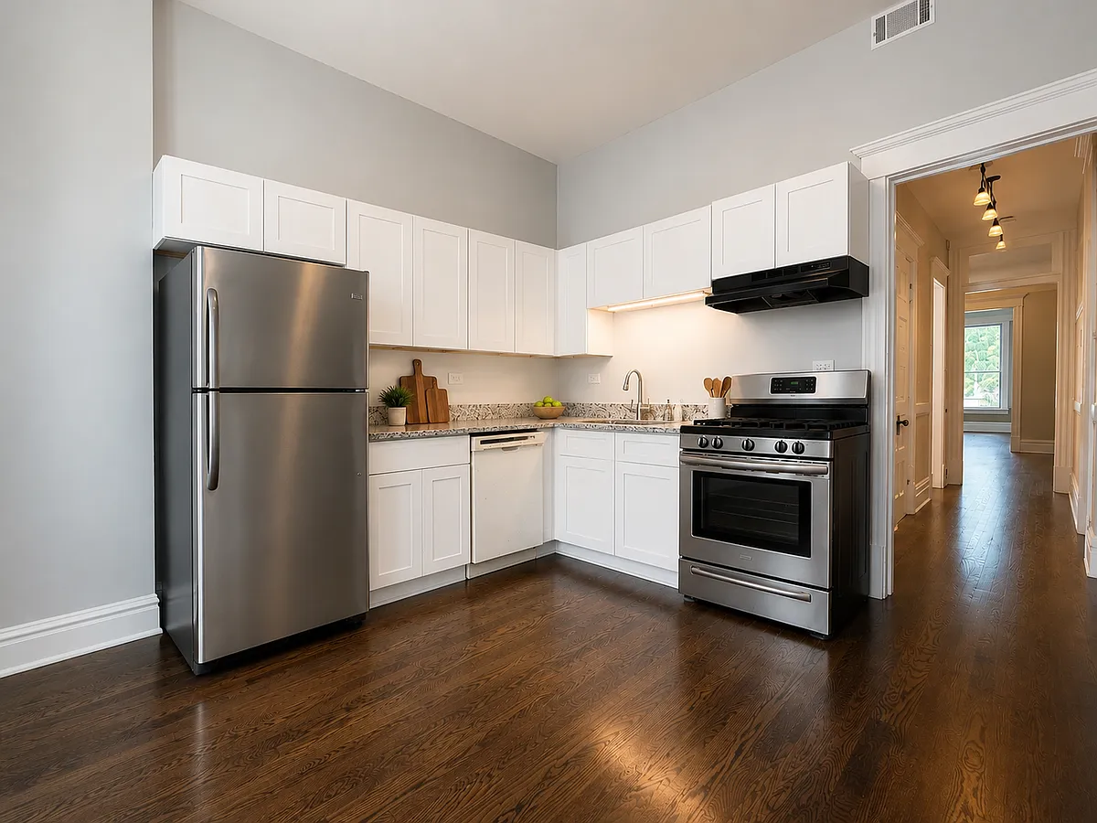 Building Photo - 3625 N Wilton Ave #2