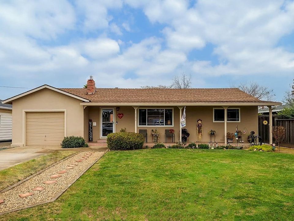 1st image of 1130 Maple Dr