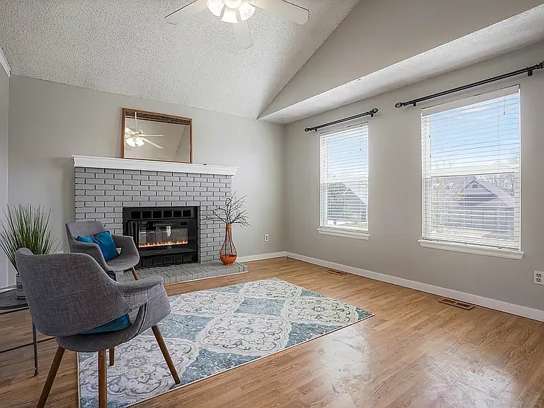1447 W 134th Dr — Photo 2