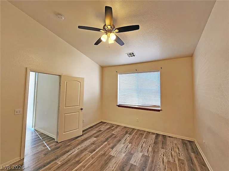 1041 S Marne Ct #4 — Photo 31
