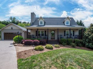 103 Camille Ct, King, NC 27021