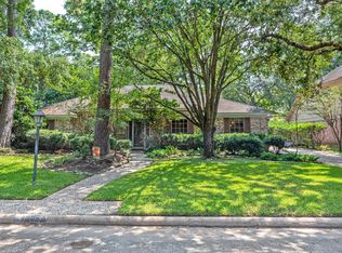 5923 Foresthaven Dr, Houston, TX 77066