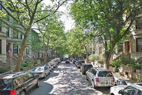 1st image of 601 6th St #1