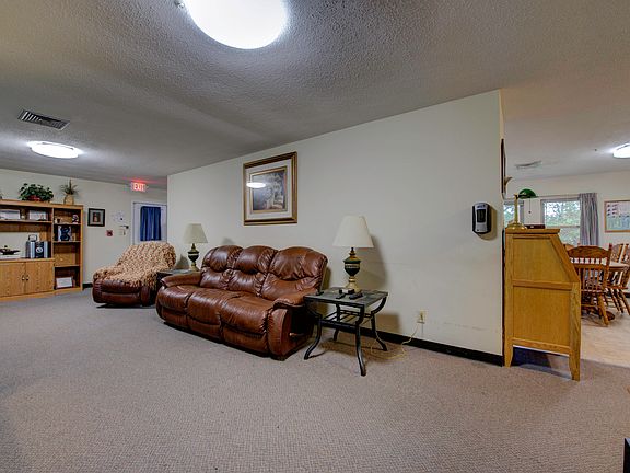 5th image of 118 Saratoga Dr