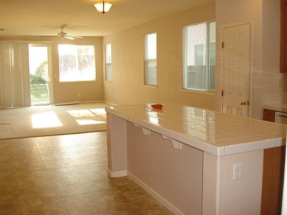 5th image of 5667 La Casa Way