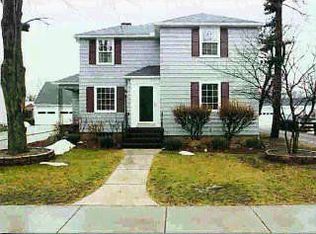 441 Main St, Dundee, MI 48131