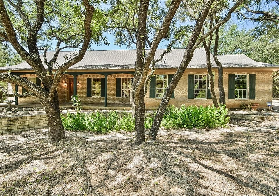 1st image of 4106 Scenic Hill Ln