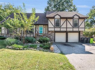 16720 Hardee St, Belton, MO 64012