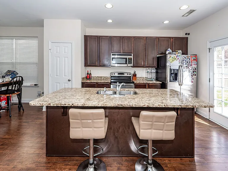 254 Chemistry Cir — Photo 10