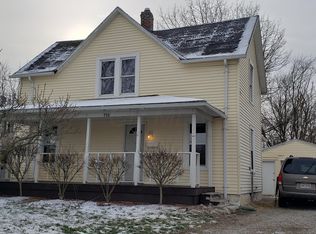 156 E Center St, London, OH 43140