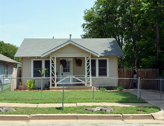 2nd image of 516 W Boyce Ave