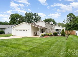 9319 Chislehurst Rd, Mint Hill, NC 28227