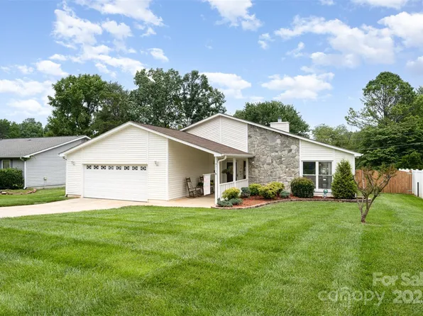 9319 Chislehurst Rd, Mint Hill, NC 28227