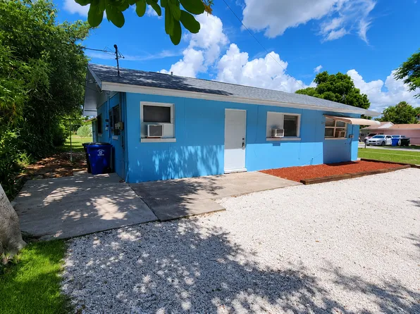 2252 Maple Ave, Fort Myers, FL 33901