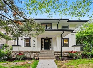 122 E 59th St, Kansas City, MO 64113