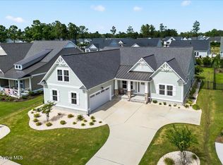 305 Jackline Dr, Hampstead, NC 28443