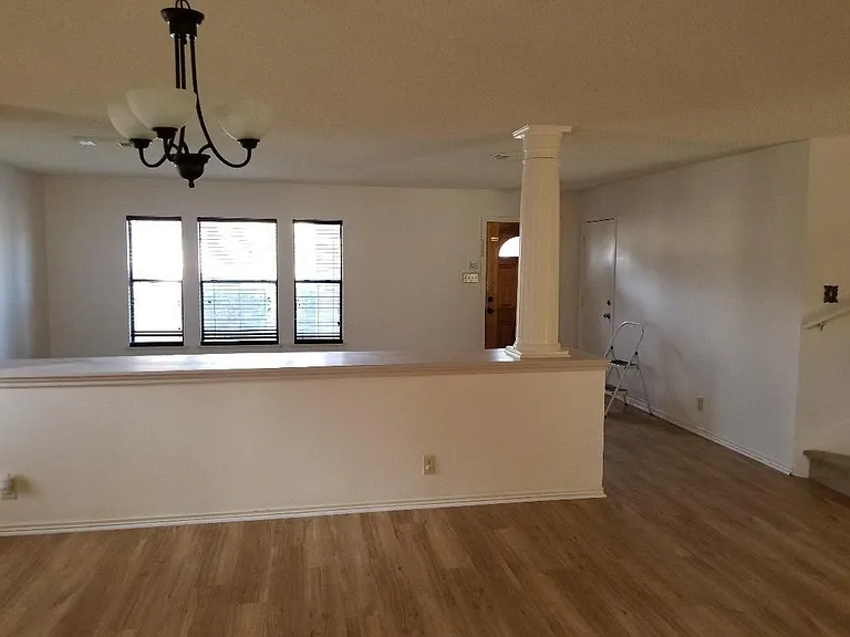 14234 Emerald Hill Dr — Photo 7