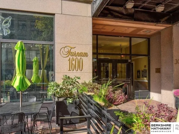 300 S 16th St #807, Omaha, NE 68102